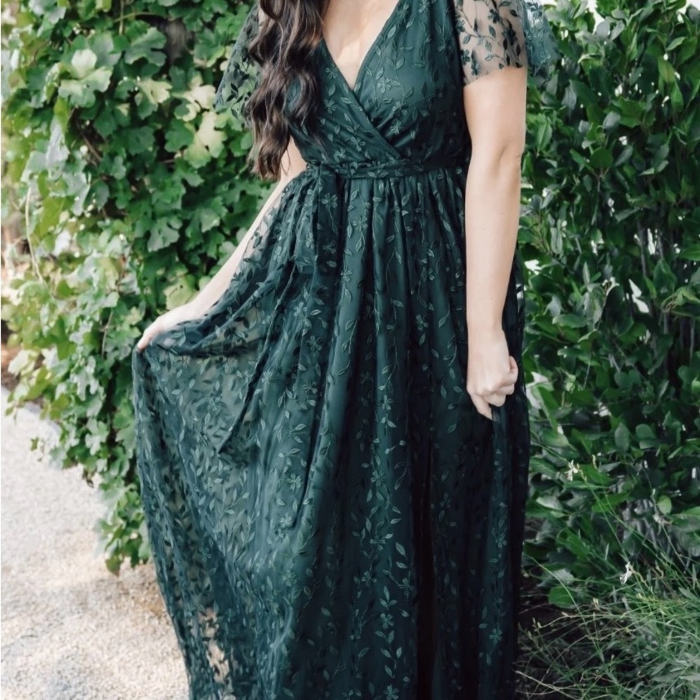 Elegant Green Lace Dress
